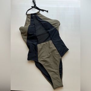 CUPSHE olive green/black halter one piece. NWT size S